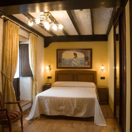 El Foyu Hotel 3*