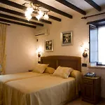 Hotel El Foyu